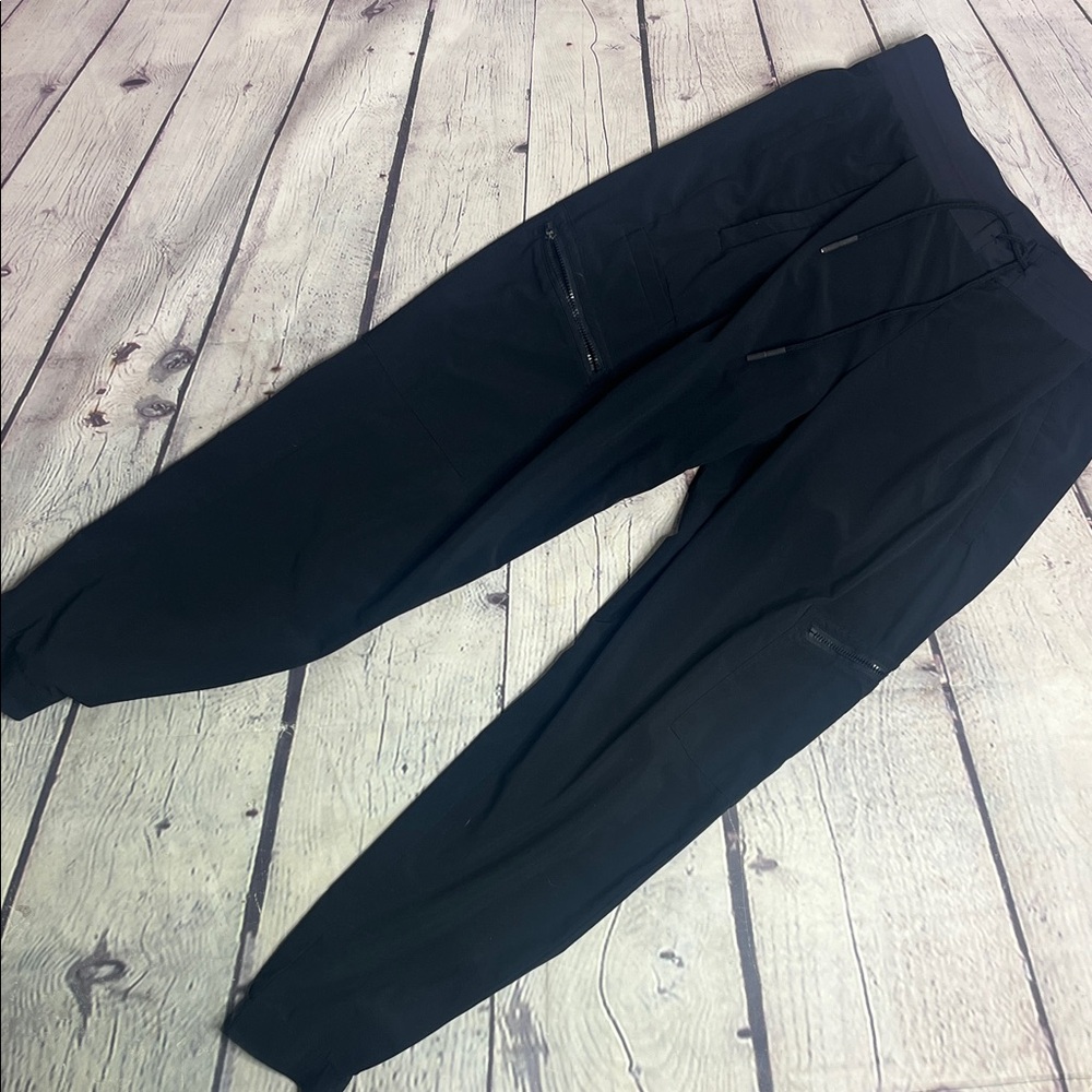 Athleta Venture Pant Joggers